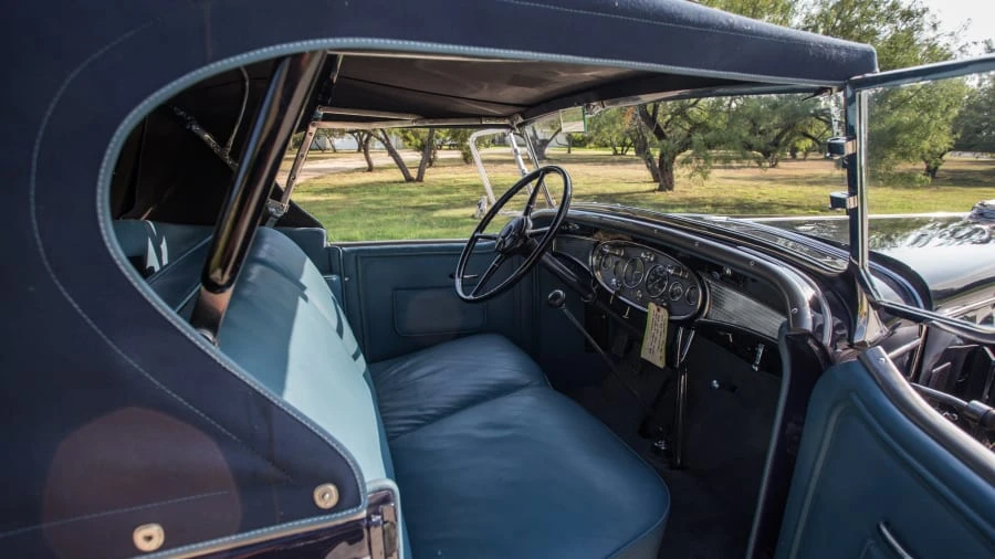 1931 Cadillac V-12 - Image 5 of 12