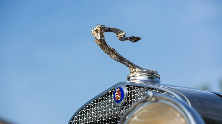 1931 Cadillac V-12 - Image 10 of 12