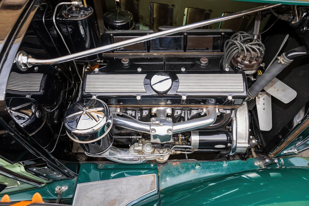 1931 Cadillac V-12 - Image 6 of 31