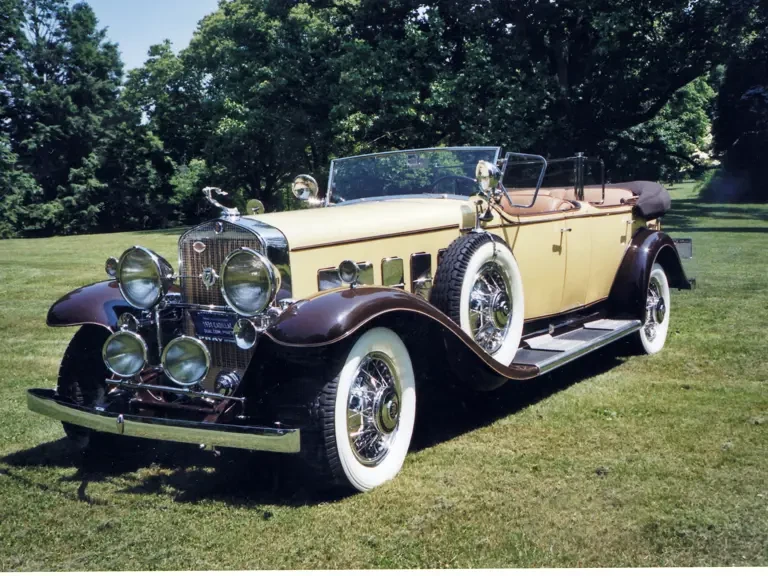 1931 Cadillac V-12 - Image 2 of 2