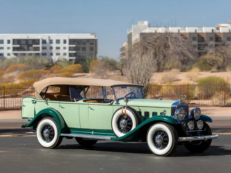 1931 Cadillac V-12 - Image 2 of 31