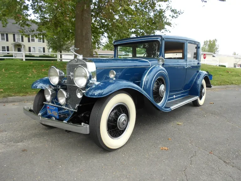 1931 Cadillac V-12 - Image 2 of 10