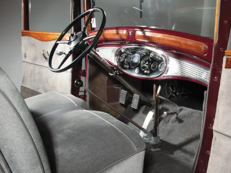 1931 Cadillac V-12 - Image 5 of 11