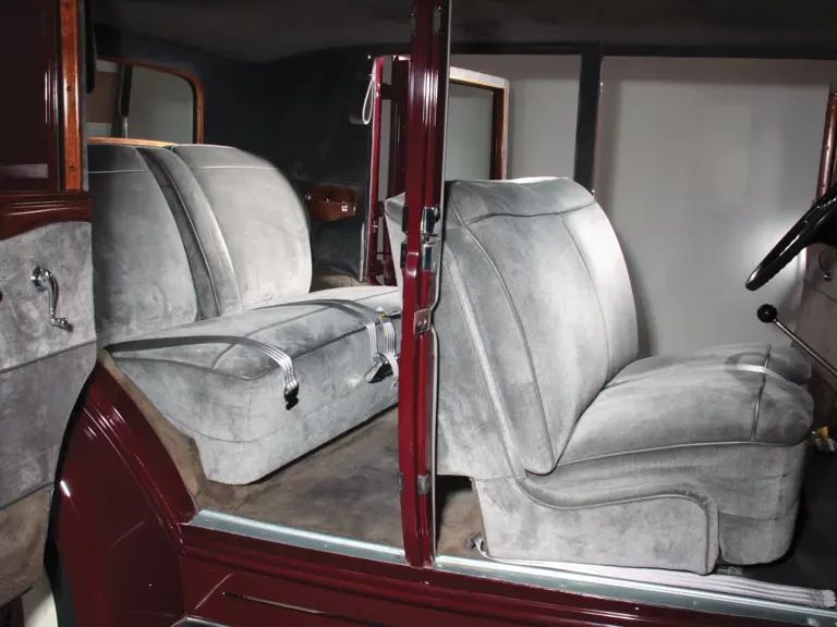 1931 Cadillac V-12 - Image 9 of 11