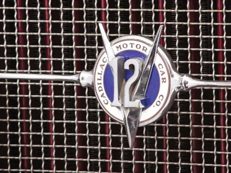 1931 Cadillac V-12 - Image 8 of 11