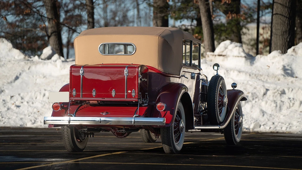 1931 Cadillac V-12 - Image 14 of 31