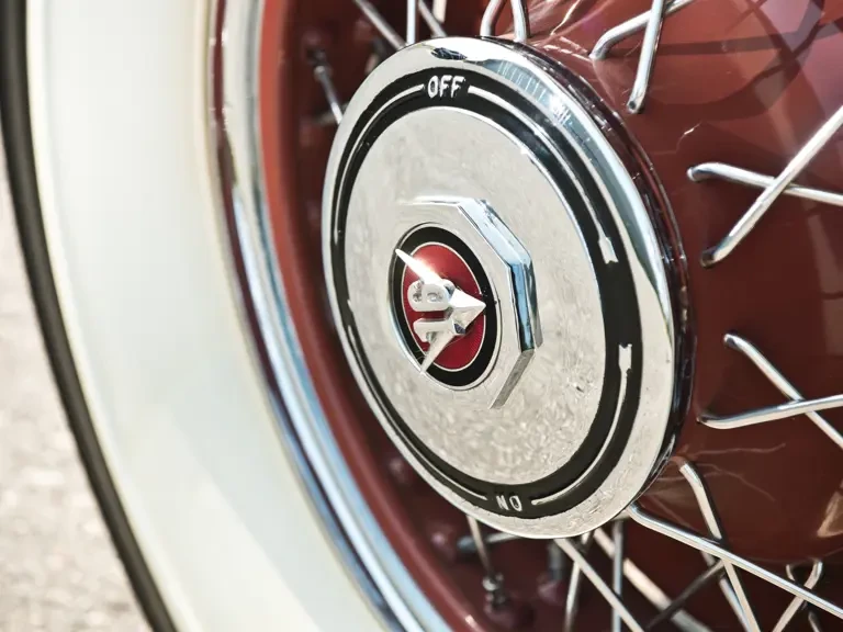 1931 Cadillac V-12 - Image 24 of 31