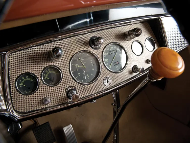 1931 Cadillac V-12 - Image 15 of 31