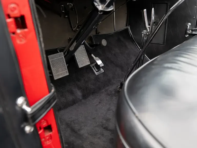 1931 Cadillac V-12 - Image 26 of 31