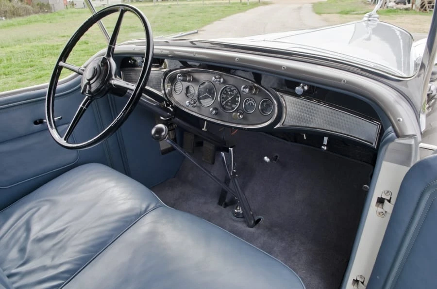 1931 Cadillac V-12 - Image 3 of 12