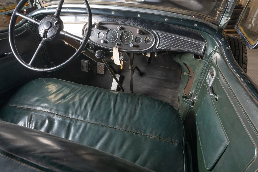 1931 Cadillac V-12 - Image 11 of 15