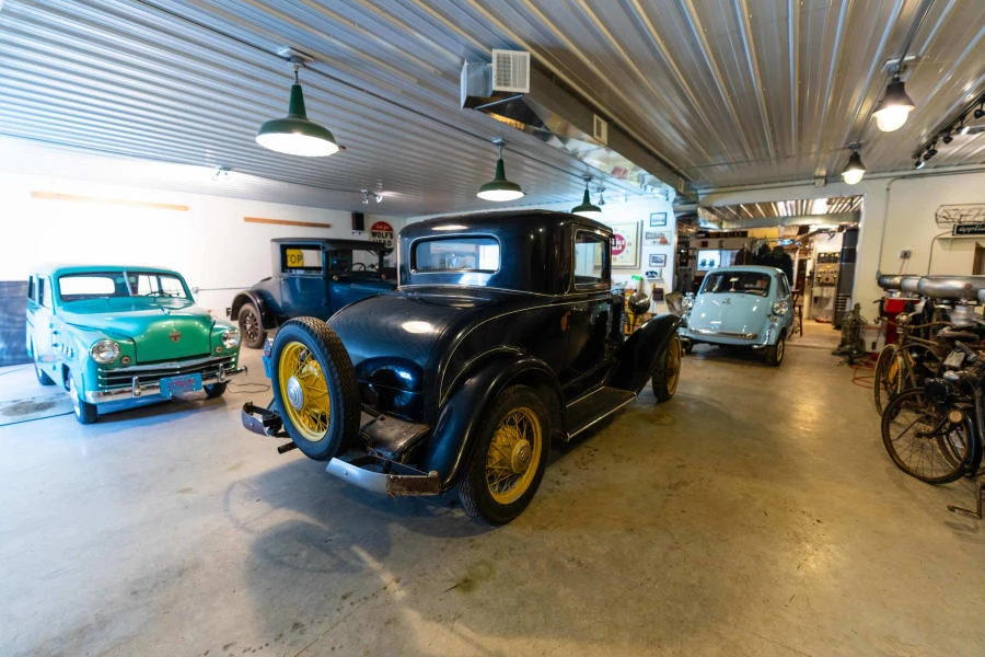 1931 Chevrolet Independence & Confederate - Image 9 of 18