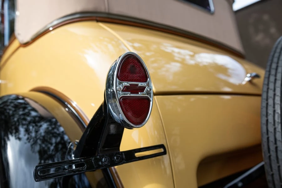1931 Chevrolet Independence & Confederate - Image 8 of 12
