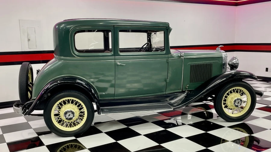 1931 Chevrolet Independence & Confederate - Image 2 of 9