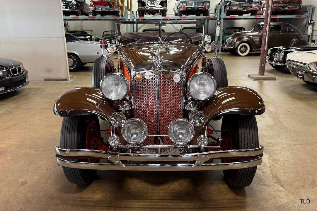 1931 Chrysler Imperial Pre-War - Image 2 of 21