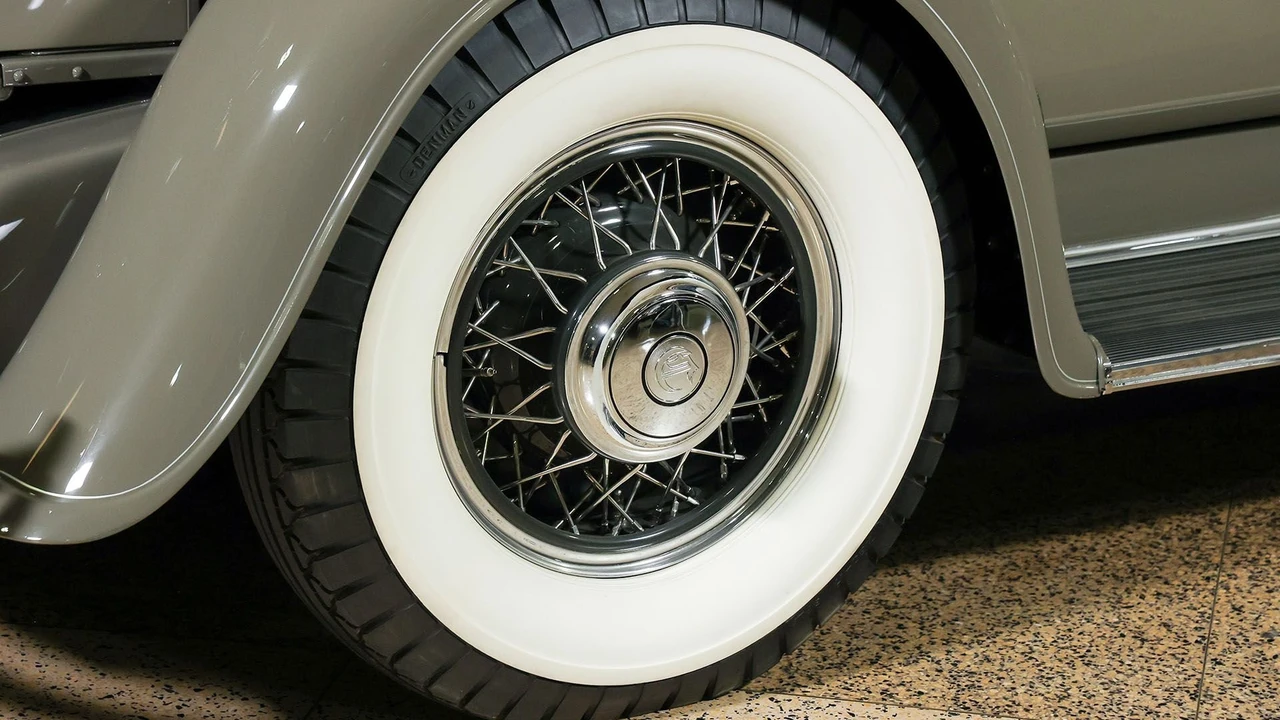 1931 Chrysler Imperial Pre-War - Image 12 of 31