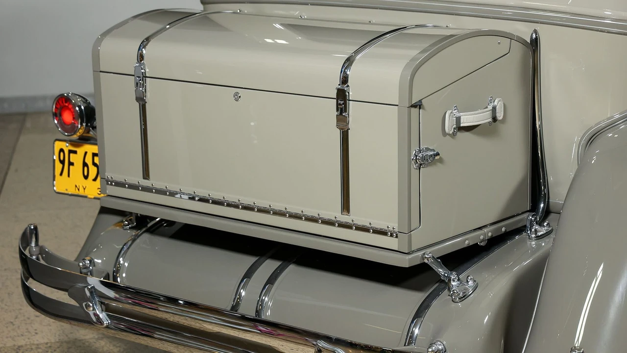 1931 Chrysler Imperial Pre-War - Image 6 of 31