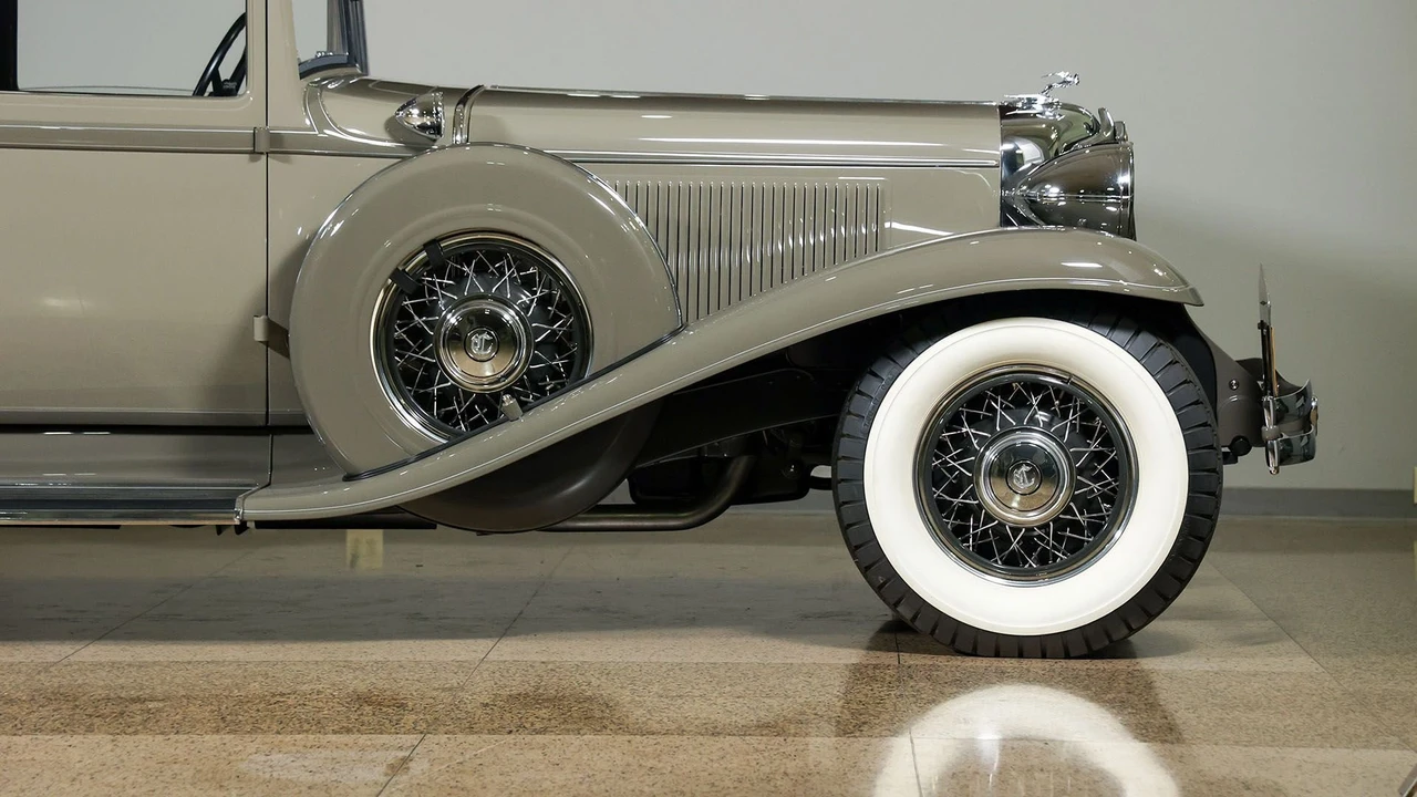1931 Chrysler Imperial Pre-War - Image 13 of 31