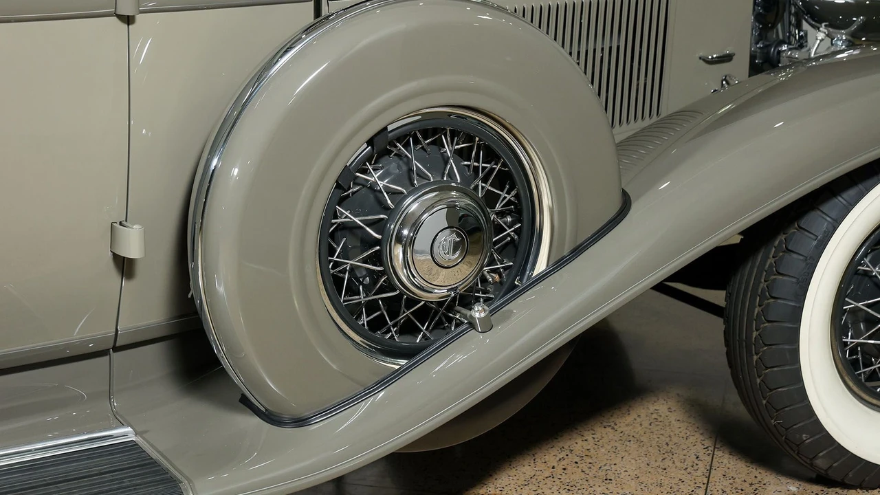 1931 Chrysler Imperial Pre-War - Image 10 of 31