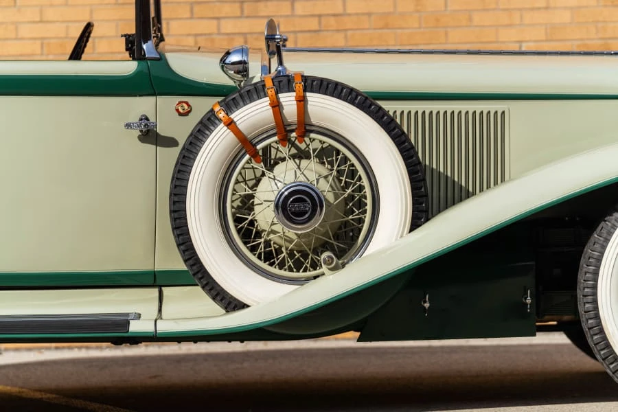 1931 Cord - Image 11 of 31