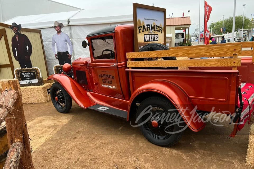 1931 Ford Model A Pickup & Model AA - Image 28 of 31
