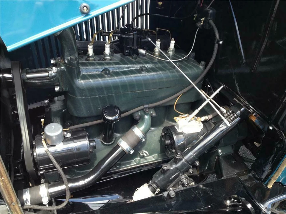 1931 Ford Model A Pickup & Model AA - Image 3 of 5