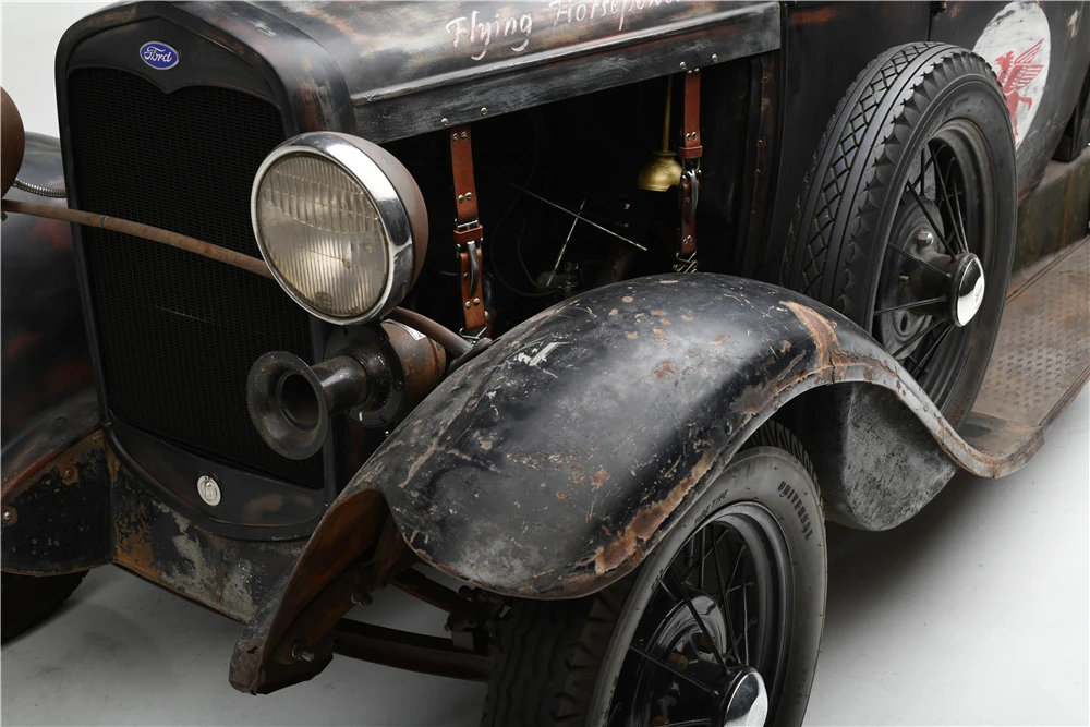 1931 Ford Model A Pickup & Model AA - Image 5 of 9
