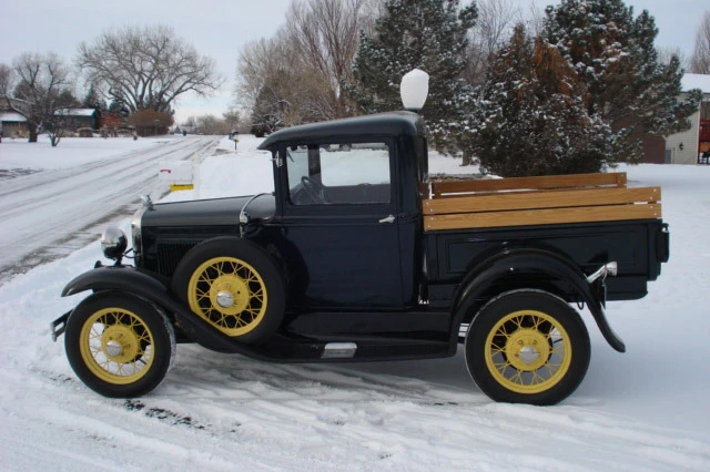 1931 Ford Model A Pickup & Model AA - Image 7 of 7