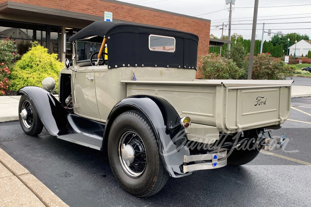 1931 Ford Model A Pickup & Model AA - Image 8 of 9
