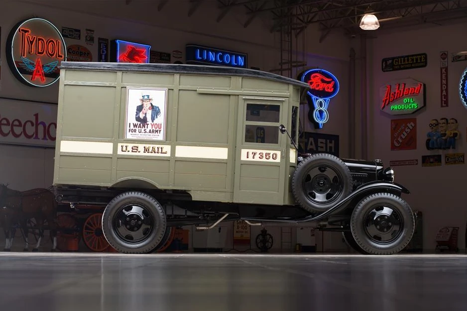 1931 Ford Model A Pickup & Model AA - Image 5 of 5