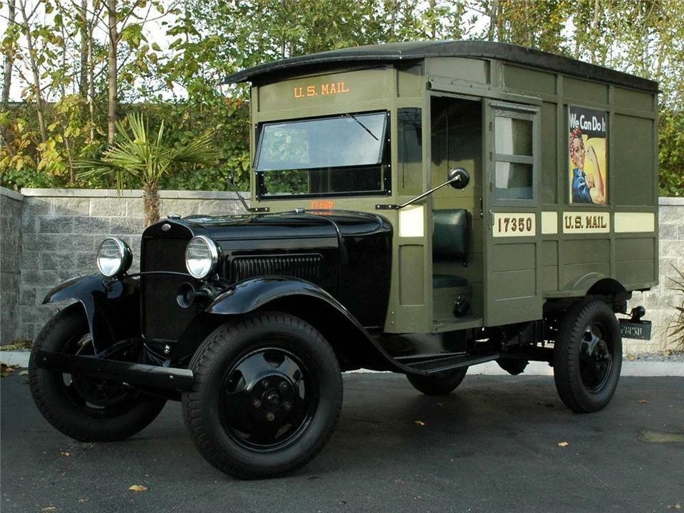 1931 Ford Model A Pickup & Model AA - Image 2 of 4