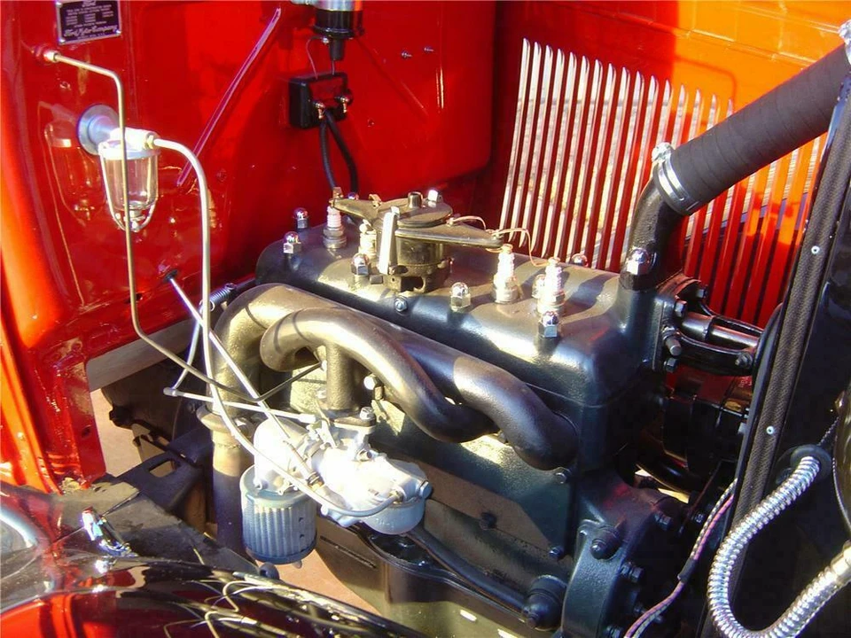 1931 Ford Model A Pickup & Model AA - Image 3 of 4