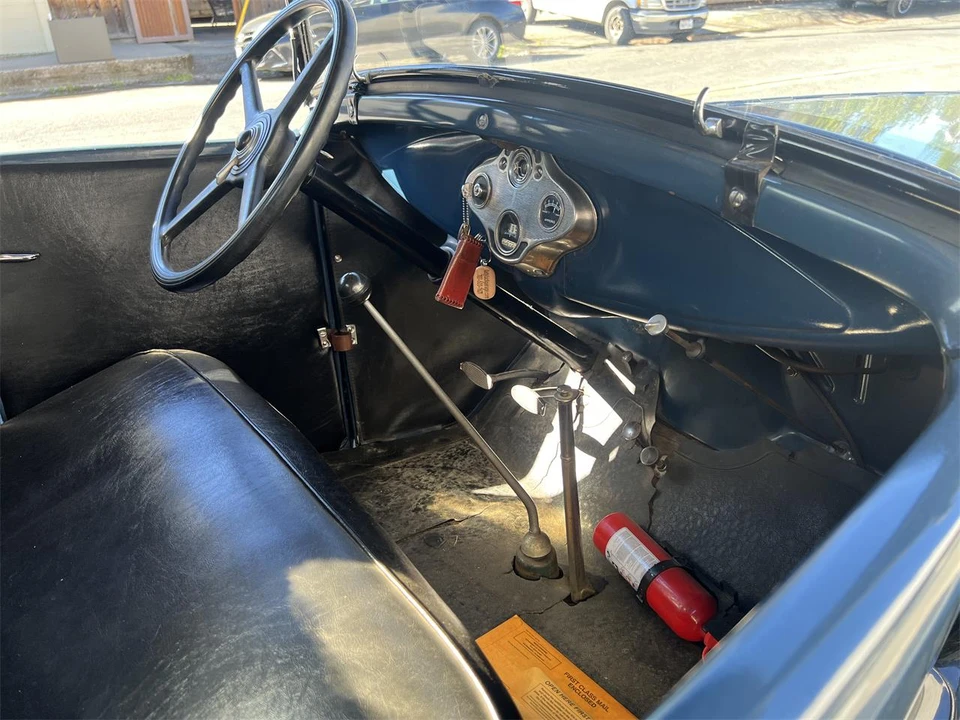 1931 Ford Model A Pickup & Model AA - Image 10 of 18