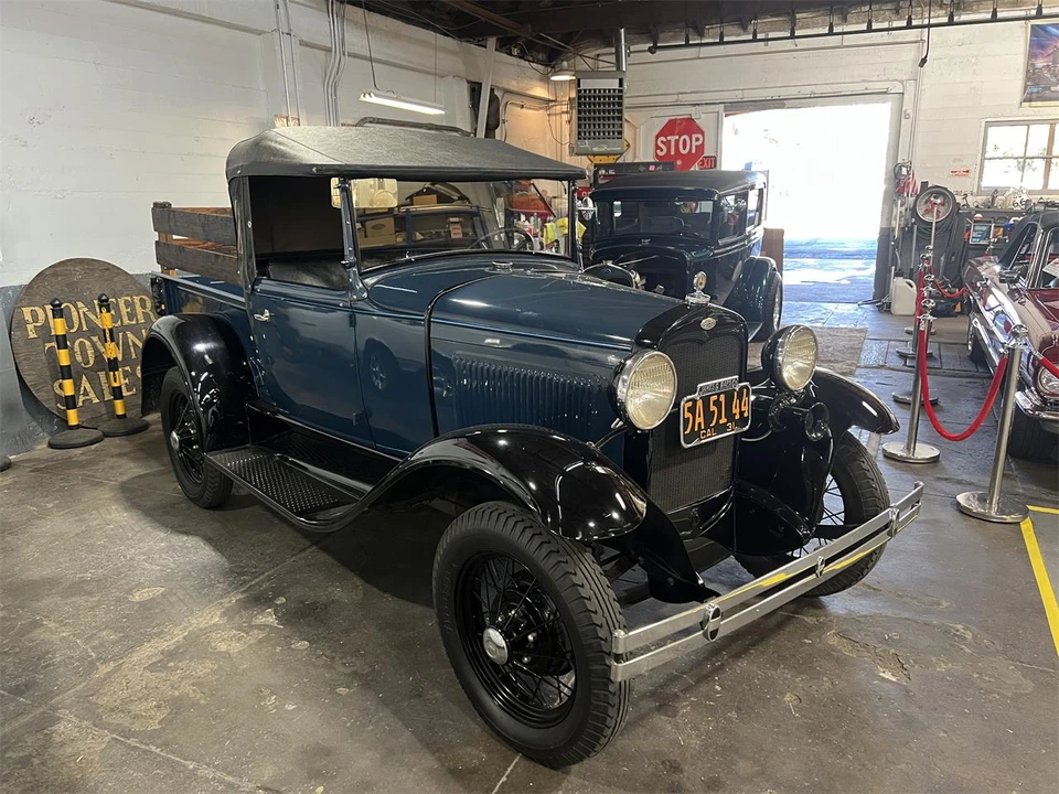 1931 Ford Model A Pickup & Model AA - Image 15 of 18