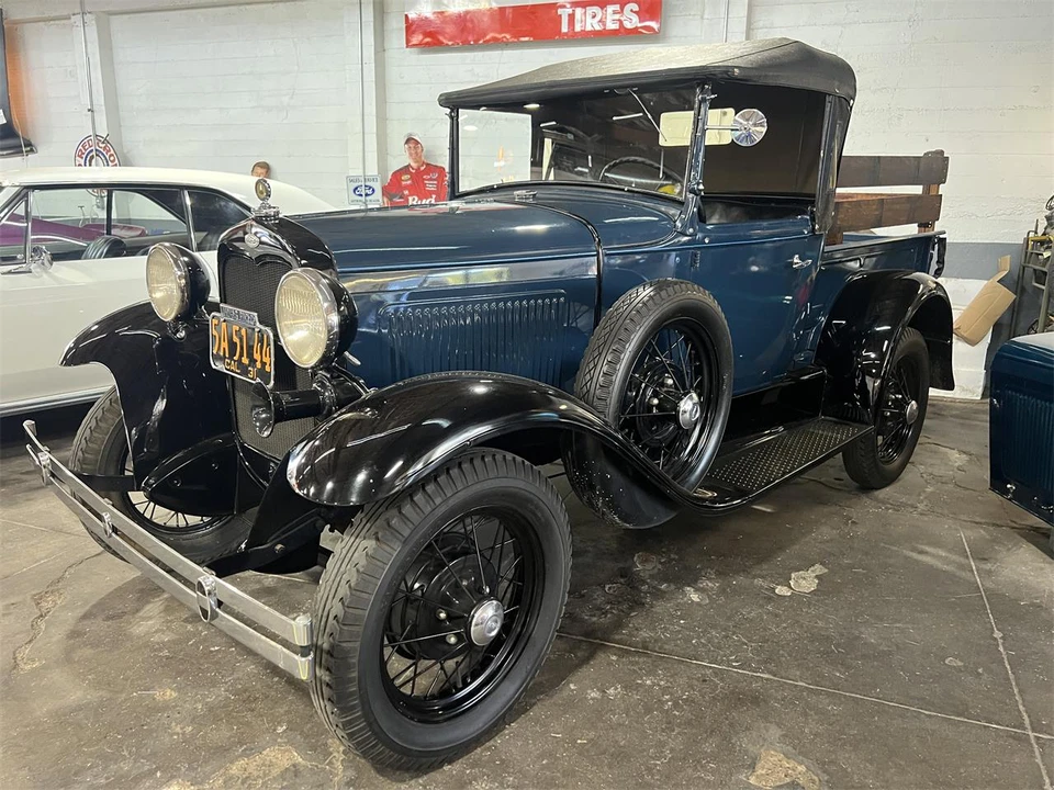1931 Ford Model A Pickup & Model AA - Image 16 of 18