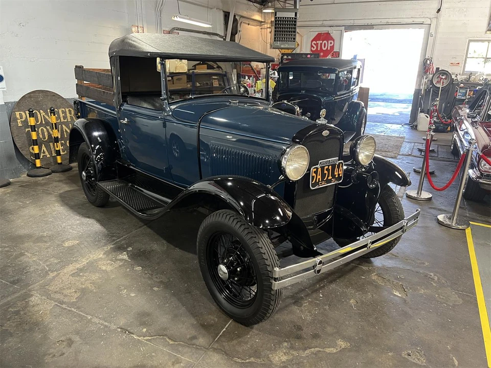 1931 Ford Model A Pickup & Model AA - Image 18 of 18