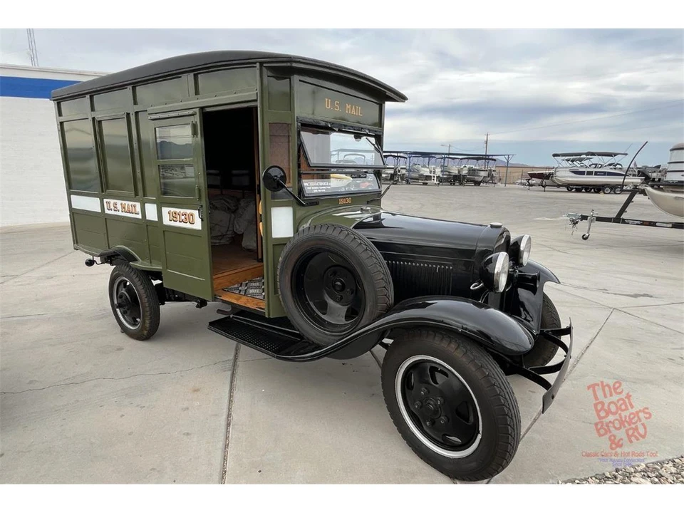 1931 Ford Model A Pickup & Model AA - Image 4 of 12