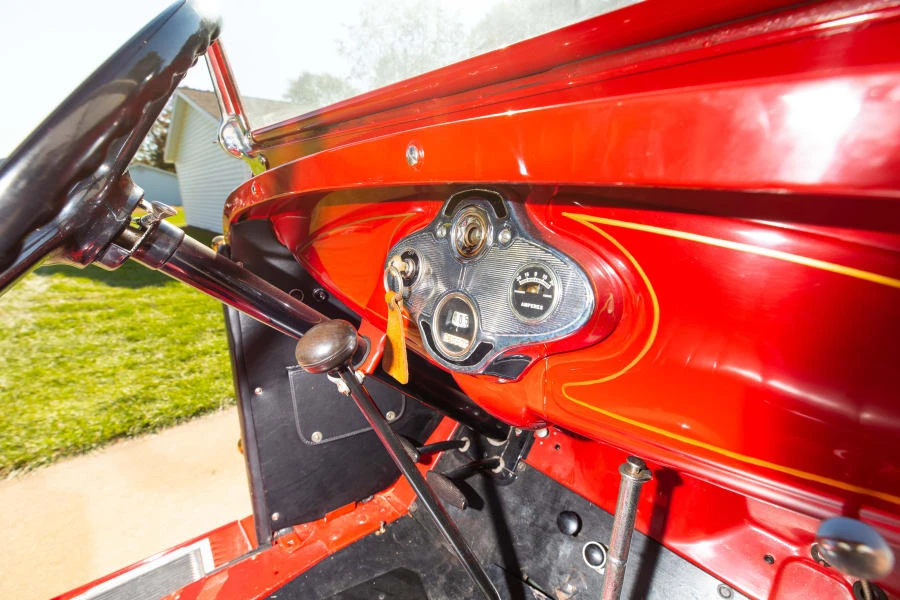 1931 Ford Model A Pickup & Model AA - Image 16 of 18