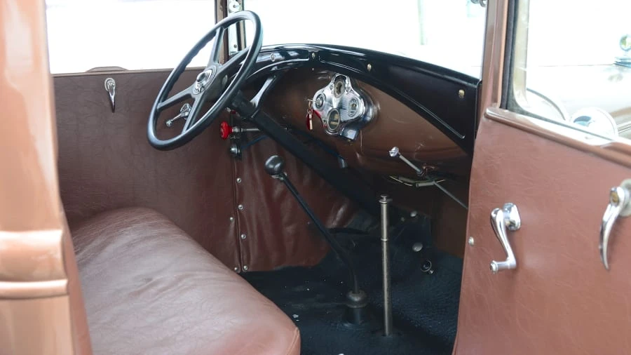 1931 Ford Model A Pickup & Model AA - Image 7 of 11