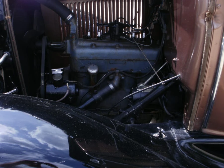 1931 Ford Model A Pickup & Model AA - Image 10 of 11
