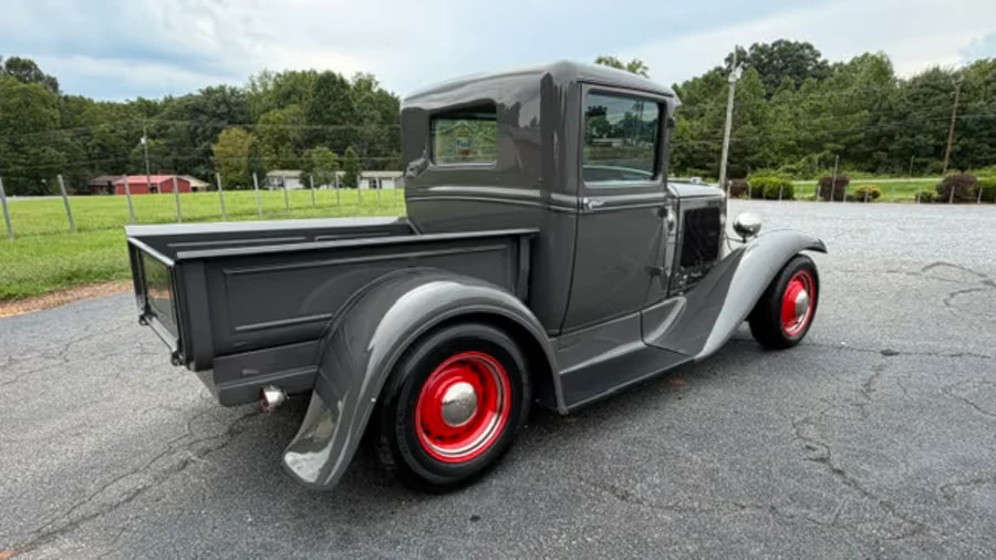 1931 Ford Model A Pickup & Model AA - Image 3 of 31