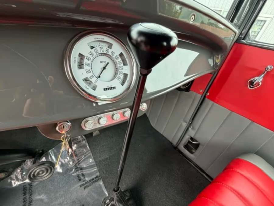 1931 Ford Model A Pickup & Model AA - Image 27 of 31
