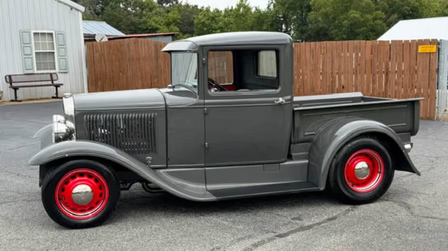 1931 Ford Model A Pickup & Model AA - Image 10 of 31