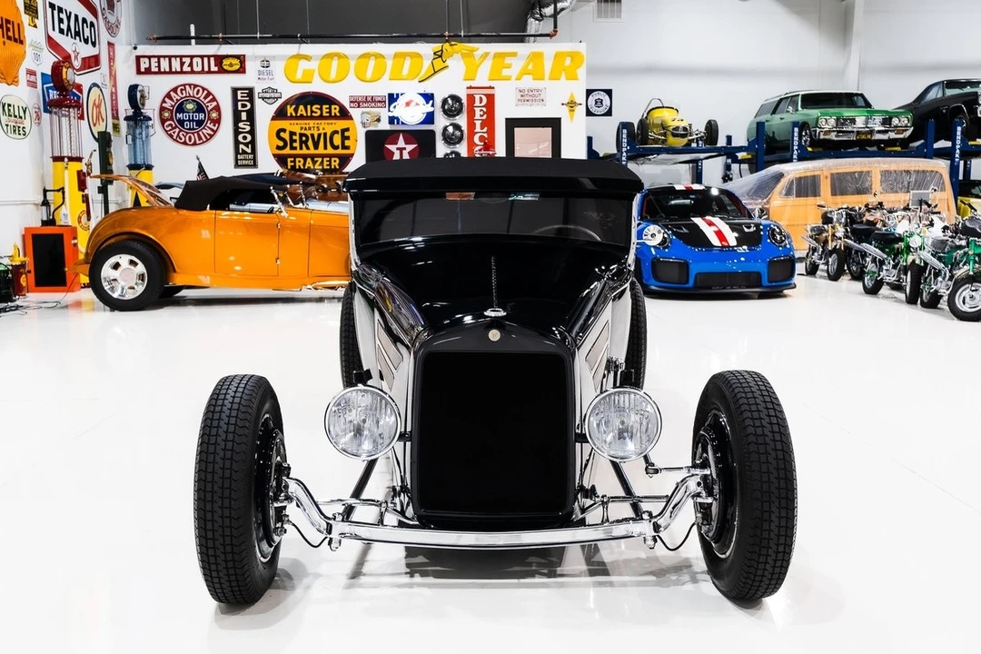 1931 Ford Model A Pickup & Model AA - Image 10 of 31