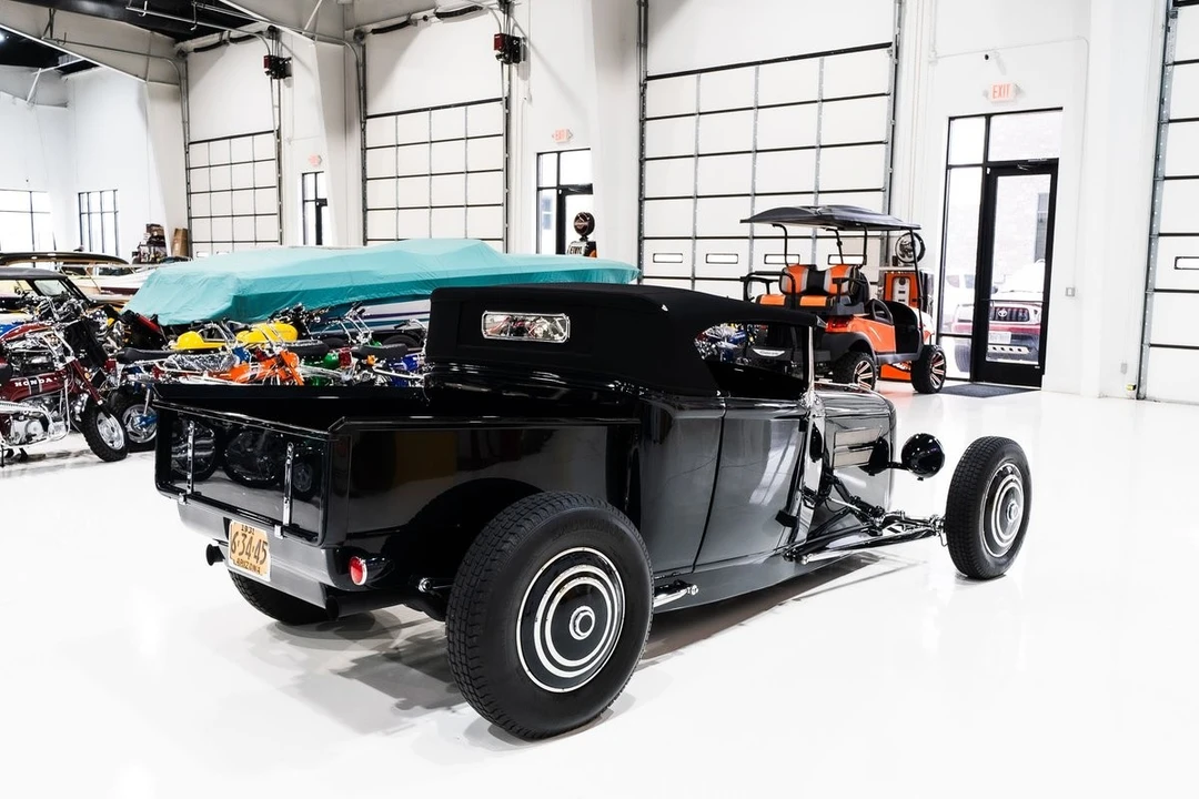 1931 Ford Model A Pickup & Model AA - Image 17 of 31