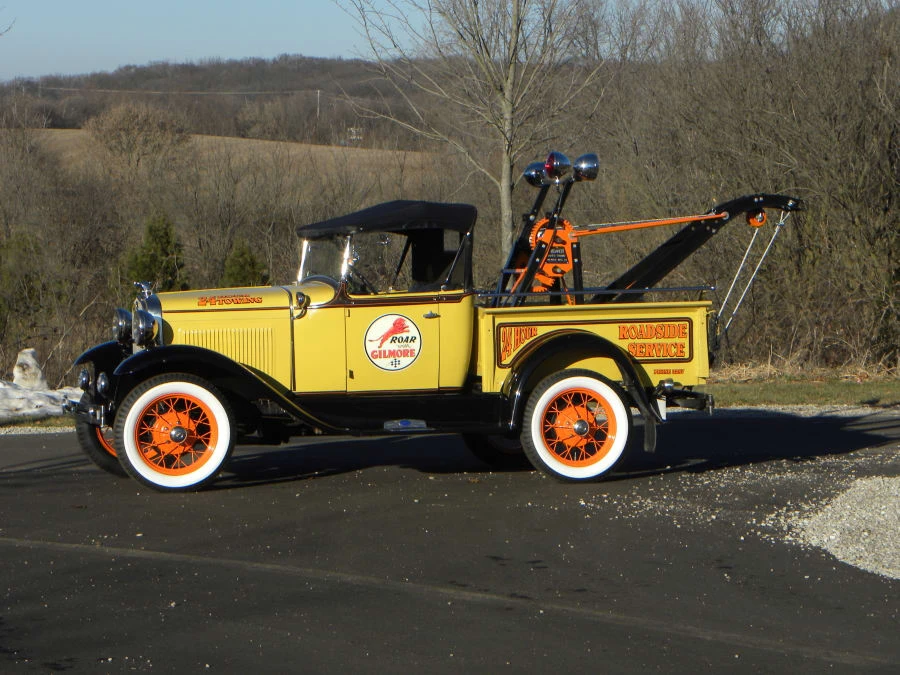 1931 Ford Model A Pickup & Model AA - Image 2 of 9