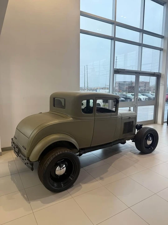 Ford Model A - Image 2 of 20