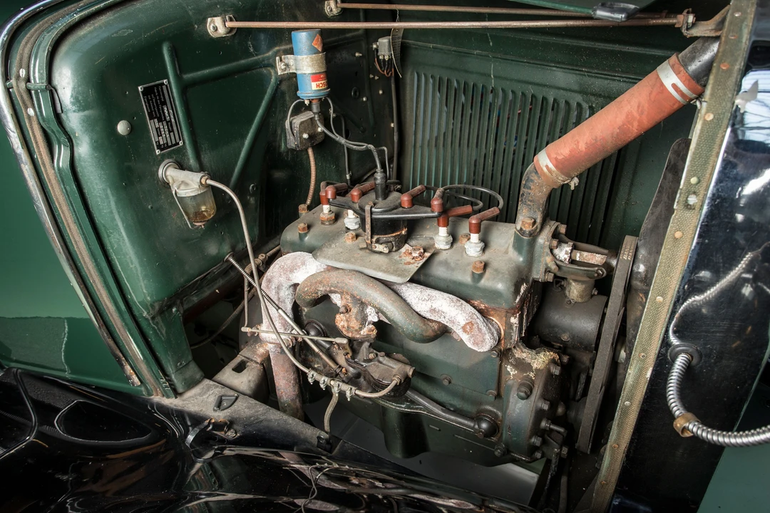 1931 Ford Model A Pickup & Model AA - Image 6 of 8