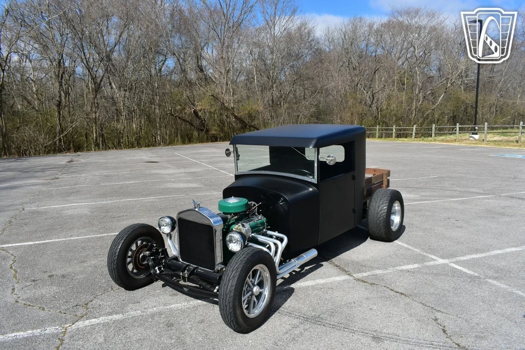 1931 Ford Model A Pickup & Model AA - Image 9 of 12