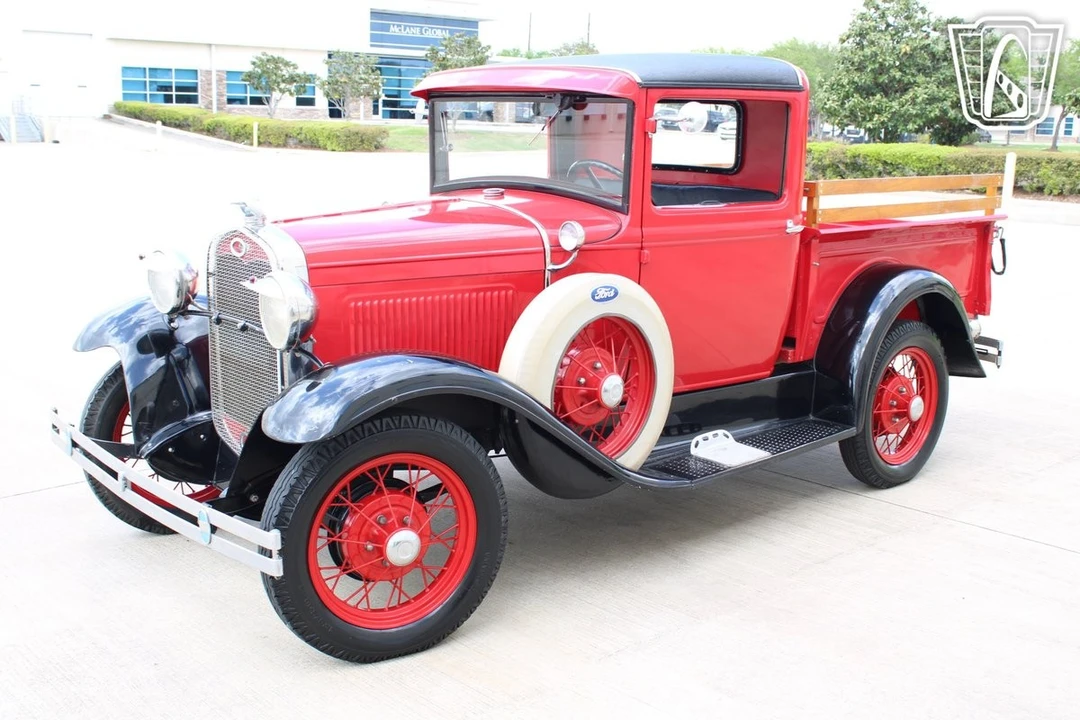 1931 Ford Model A Pickup & Model AA - Image 3 of 11